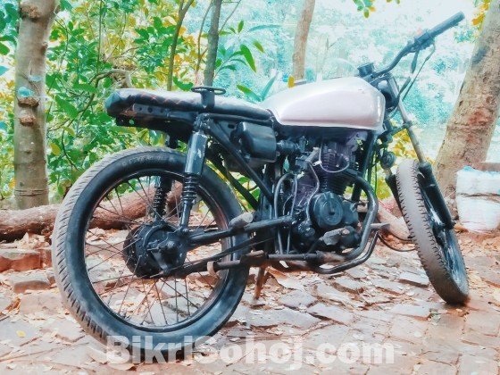 Singer CG125